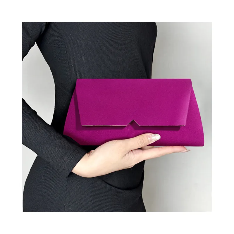 Women's Simple And Stylish Personality Clutch 