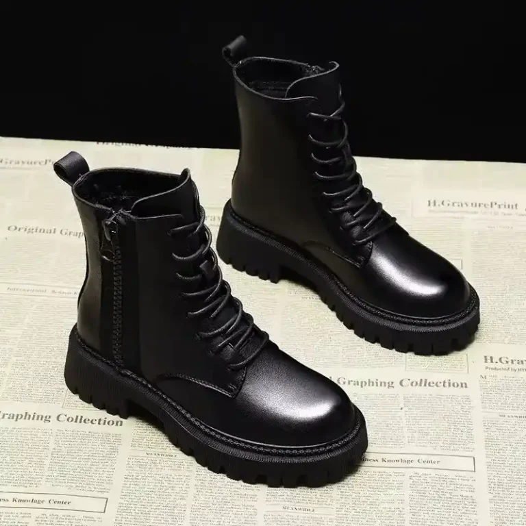 Autumn and Winter Black Women's Boots